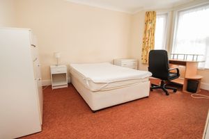 Photo 27- click for photo gallery